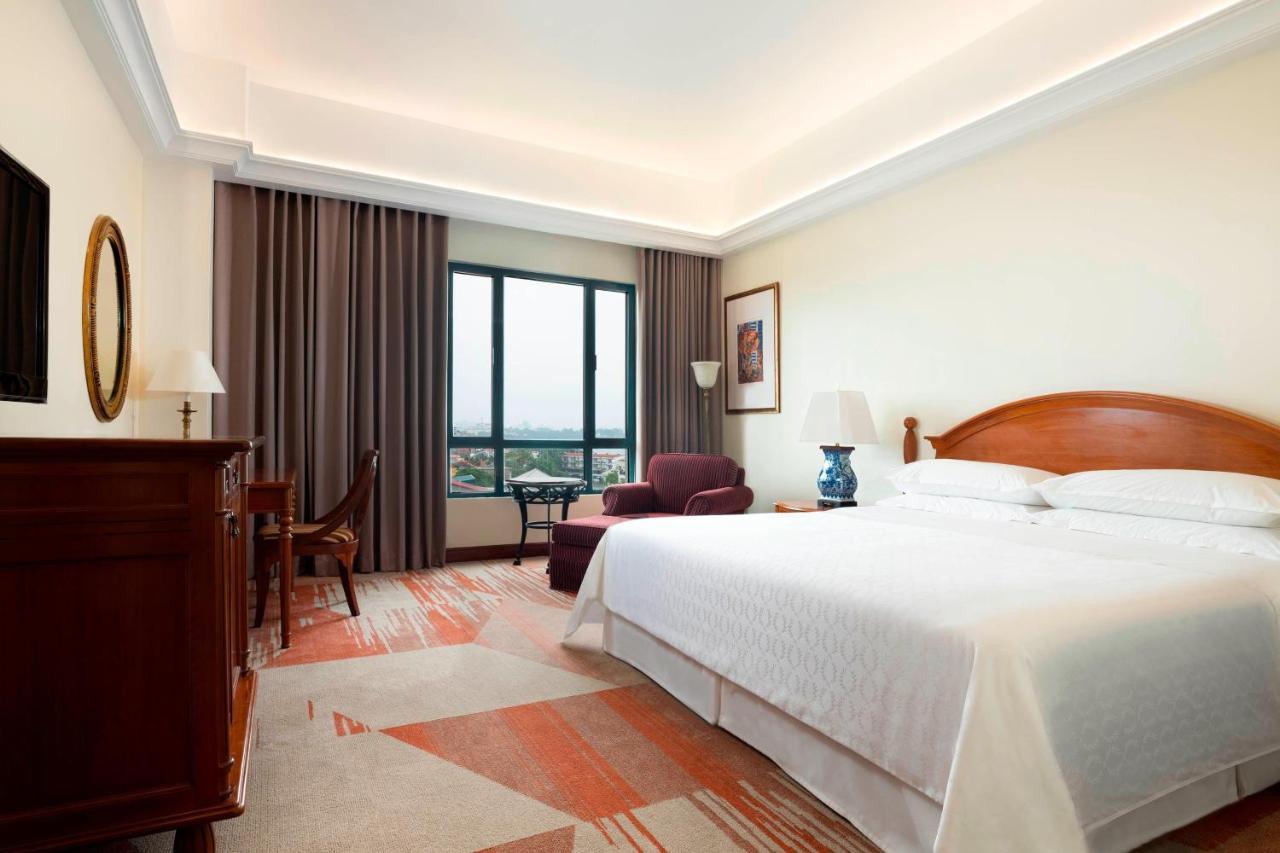 Sheraton Hanoi Hotel Екстериор снимка
