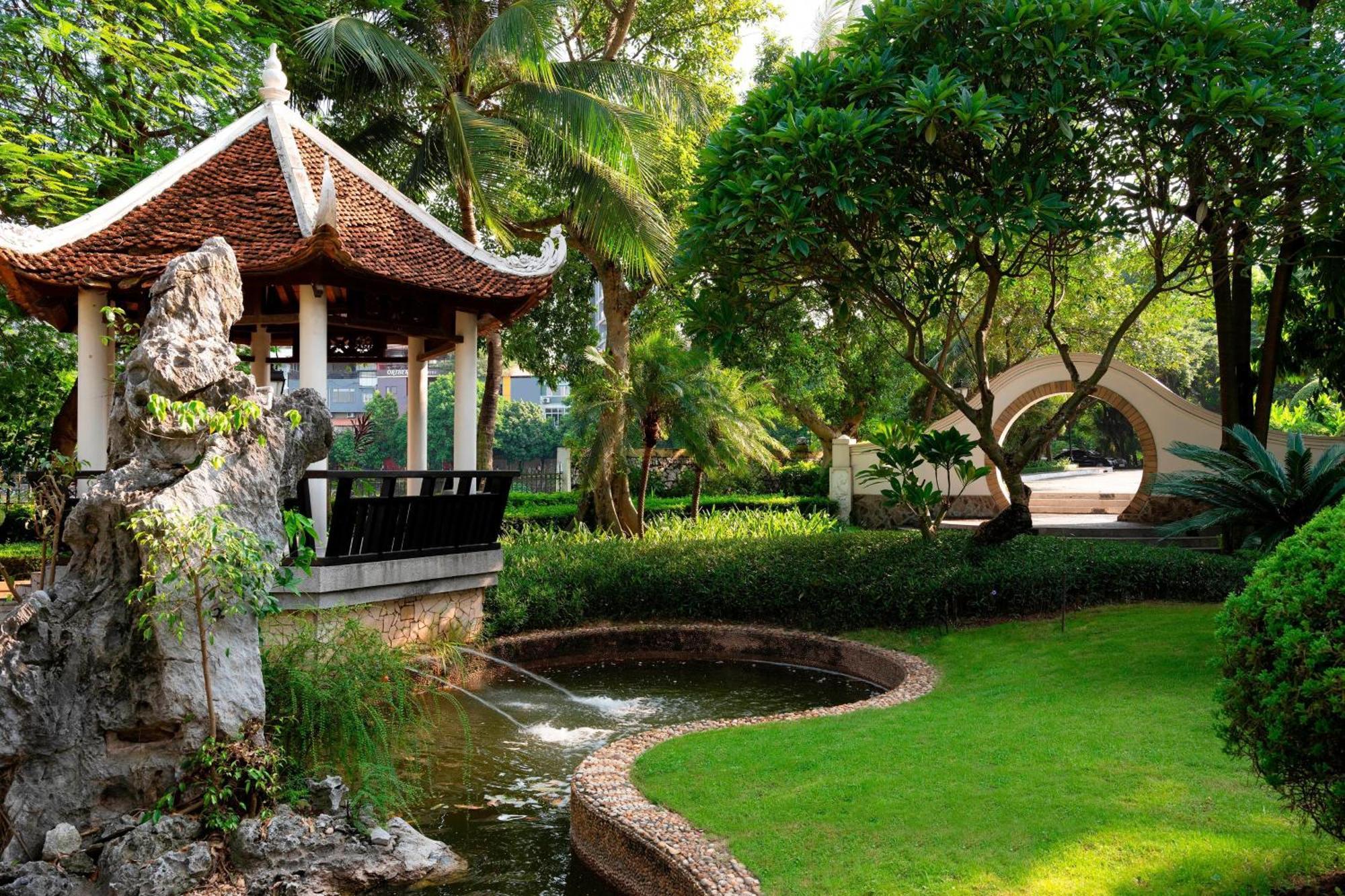 Sheraton Hanoi Hotel Екстериор снимка